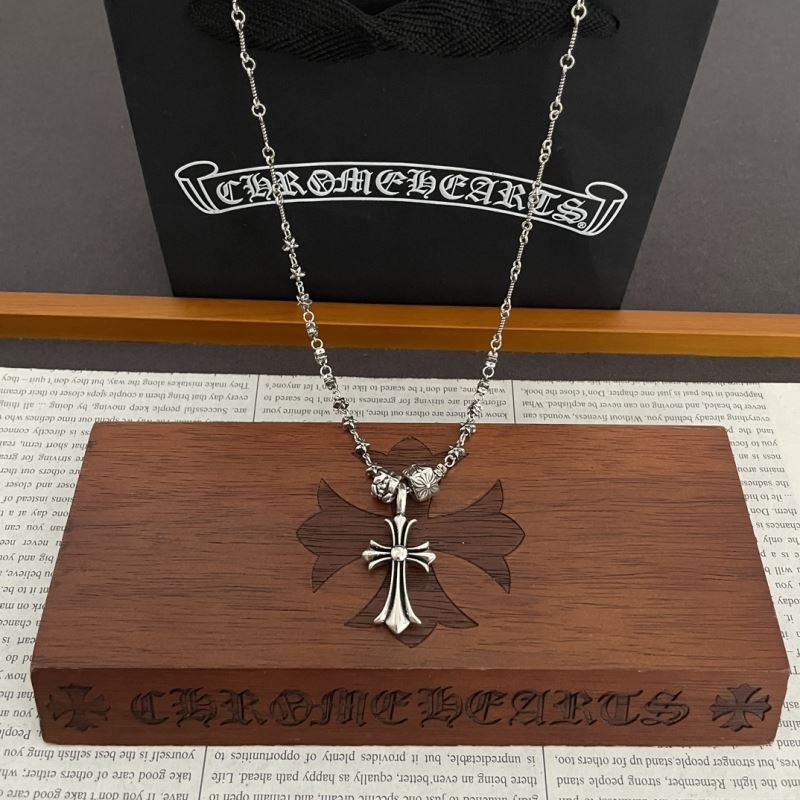 Ch**me He**ts necklaces